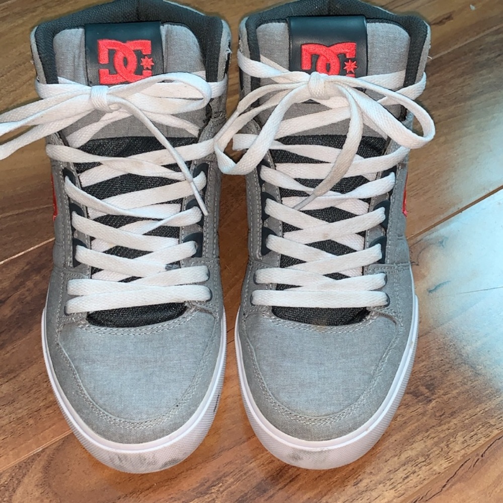 DC High Top Sneakers